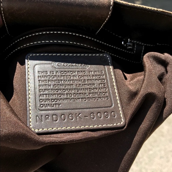 Poor Used Condition: Authentic COACH Bundle - Picture 8 of 8